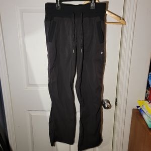 Lululemon Studio Pant III *Unlined sz 8